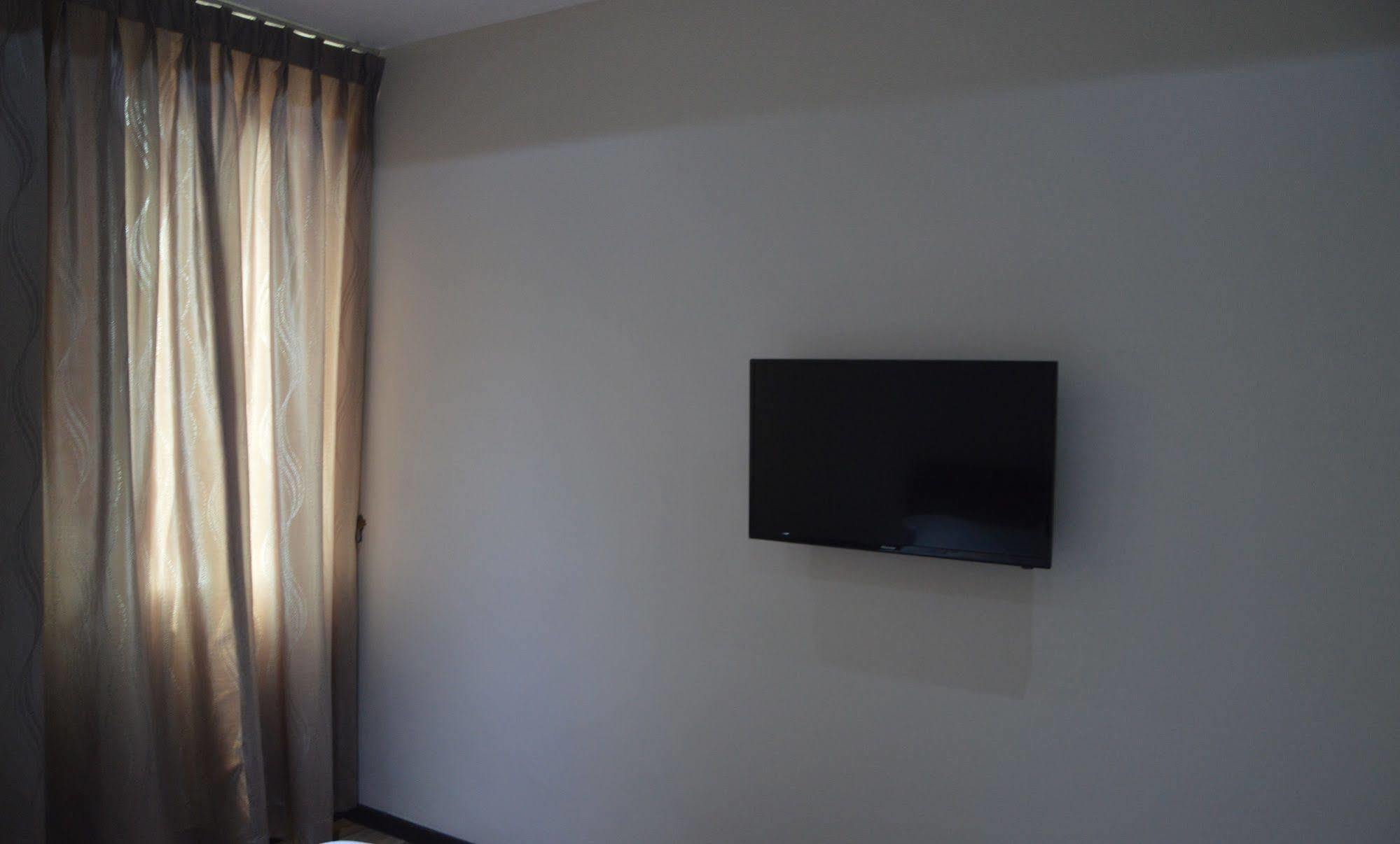 Hotel Qu Lin Resident Sibu Exterior foto